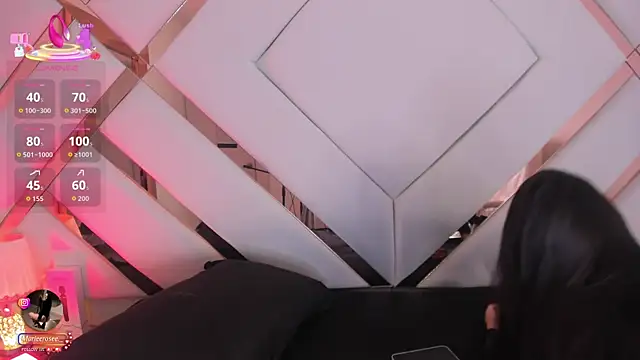 Snapshot of Mariee_rosee chatting on October 14, 10:21 pm Mariee rosee online show from October 14, 10:21 pm