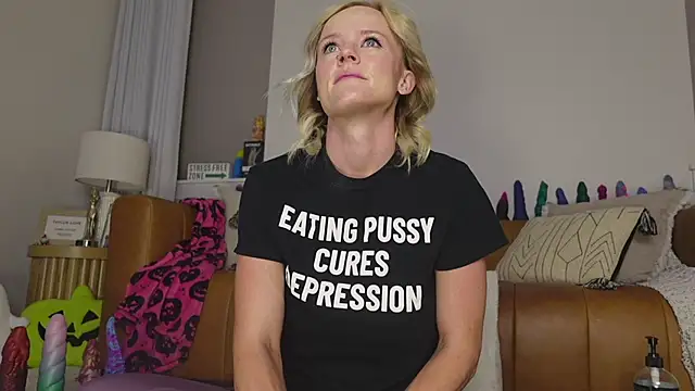 Taylorlove303 online show from October 24, 10:11 am