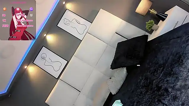 LiaFernandaa online show from December 2, 1:39 pm