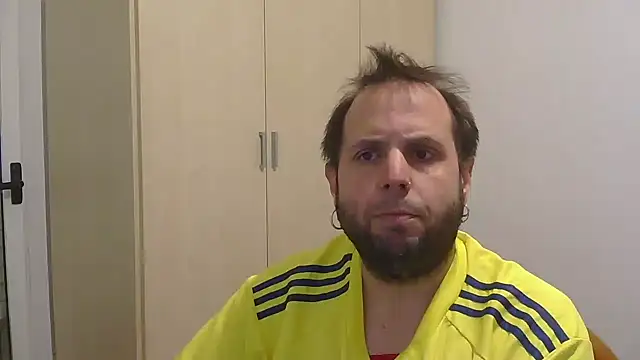 Snapshot of AshamedFashion6 chatting on March 16, 11:53 pm AshamedFashion6 online show from March 16, 11:53 pm