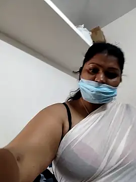 Snapshot of tamil_Miraclequeen chatting on November 8, 1:39 am tamil Miraclequeen online show from November 8, 1:39 am