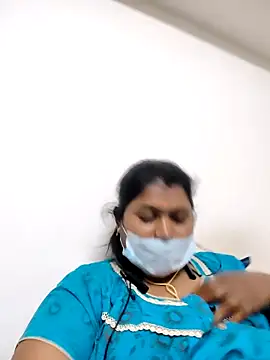 Snapshot of tamil_Miraclequeen chatting on November 8, 5:01 pm tamil Miraclequeen online show from November 8, 5:01 pm