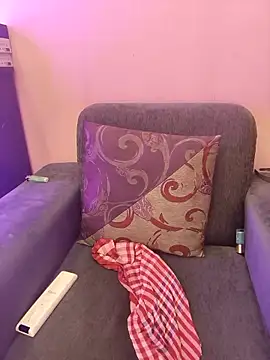 Snapshot of Miss_Mayaa_ chatting on March 15, 11:38 am Miss Mayaa online show from March 15, 11:38 am