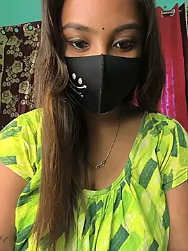 Snapshot of Miss_Mayaa_ chatting on July 3, 10:21 am Miss Mayaa online show from July 3, 10:21 am