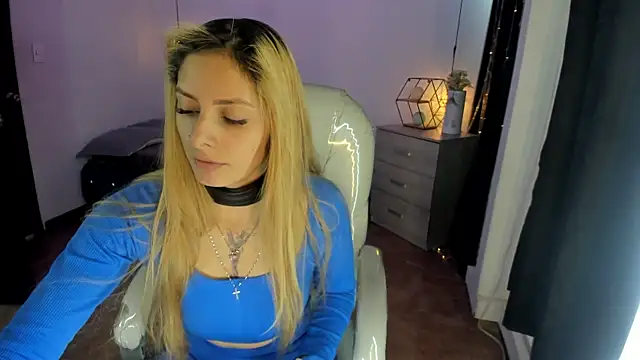 Snapshot of Jennaa_Cooper chatting on October 1, 8:37 pm Jennaa Cooper online show from October 1, 8:37 pm