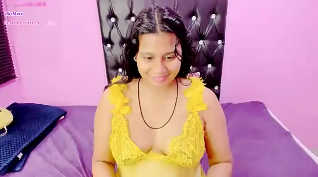 Snapshot of INDIANFLAME chatting on January 11, 7:28 am INDIANFLAME online show from January 11, 7:28 am
