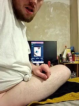 Snapshot of gazb90 chatting on October 12, 1:48 am gazb90 online show from October 12, 1:48 am