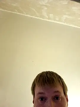 Snapshot of gazb90 chatting on October 14, 7:36 pm gazb90 online show from October 14, 7:36 pm