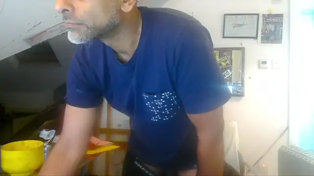 mista sista fista online show from April 15, 11:16 pm