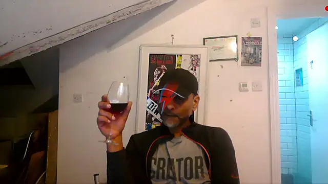 Snapshot of mista_sista_fista chatting on May 5, 10:07 pm mista sista fista online show from May 5, 10:07 pm