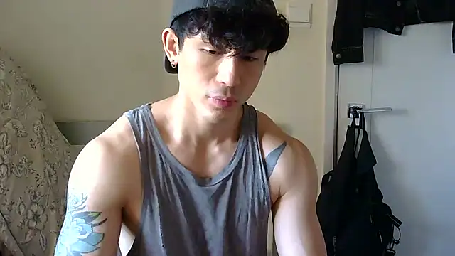 natenatejosh online show from December 1, 8:52 am