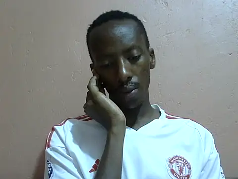 Snapshot of shadez94 chatting on September 12, 9:48 pm shadez94 online show from September 12, 9:48 pm