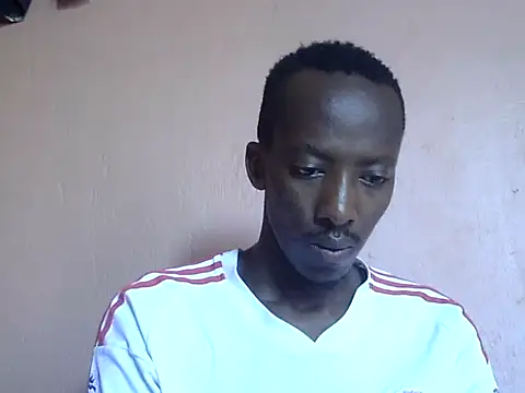 Snapshot of shadez94 chatting on September 14, 6:34 am shadez94 online show from September 14, 6:34 am