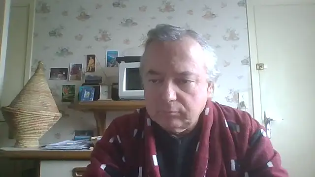 Snapshot of gegevincent chatting on April 1, 11:22 am gegevincent online show from April 1, 11:22 am