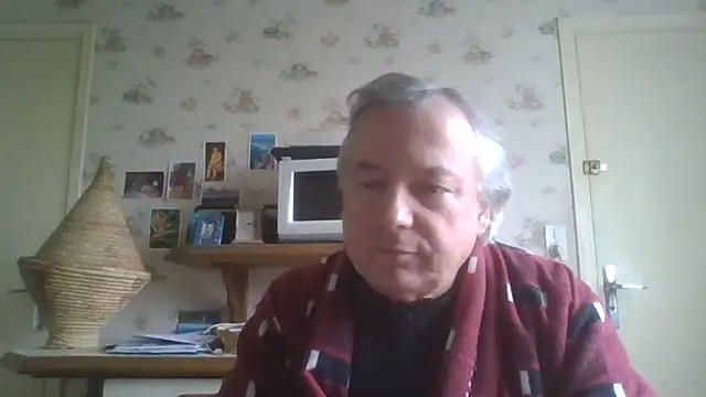 Snapshot of gegevincent chatting on April 2, 11:08 am gegevincent online show from April 2, 11:08 am
