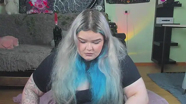  CandyM1lky  online show from October 28, 6:39 am