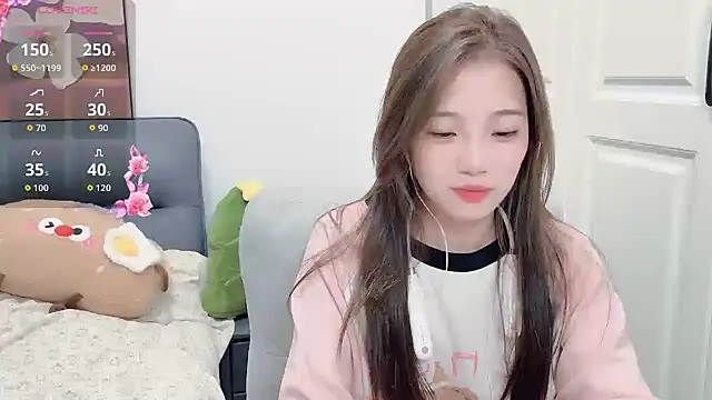 yuyu 77 online show from December 22, 3:42 pm