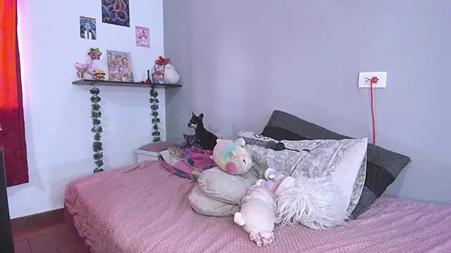 Emmantho online show from October 1, 5:08 pm