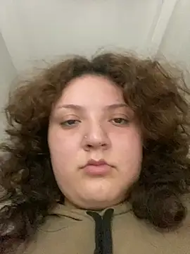 Solangerulo  online show from March 15, 8:20 am