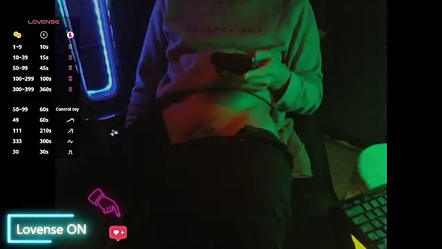 Snapshot of sensualDday chatting on January 14, 12:27 am sensualDday online show from January 14, 12:27 am