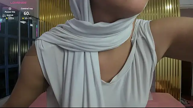 Snapshot of cala_borhan chatting on September 8, 9:14 pm cala borhan online show from September 8, 9:14 pm