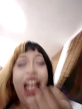 YukiRam online show from April 15, 3:02 am