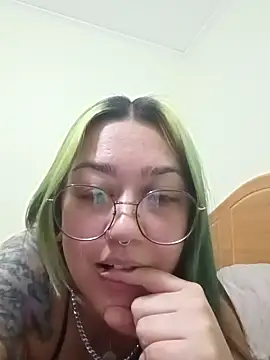 Snapshot of Dulcedeanis chatting on February 16, 4:08 am Dulcedeanis online show from February 16, 4:08 am