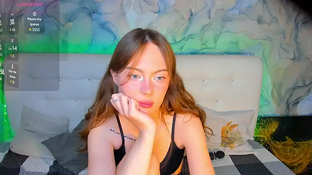 LolaMeddisson online show from September 22, 6:43 pm