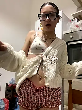 severingratty online show from October 12, 6:51 pm