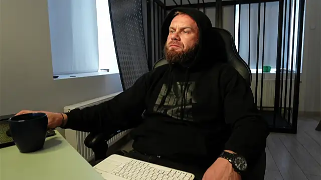 Stewart Barnz online show from September 28, 11:15 am