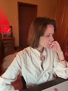 Snapshot of enchanting_chloe chatting on October 12, 4:17 pm enchanting chloe online show from October 12, 4:17 pm