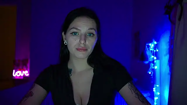 EwelynScott online show from December 20, 4:36 pm