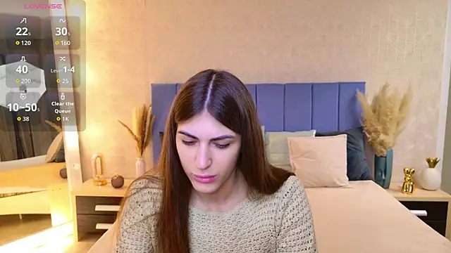 MaggieTurner online show from November 10, 12:42 am