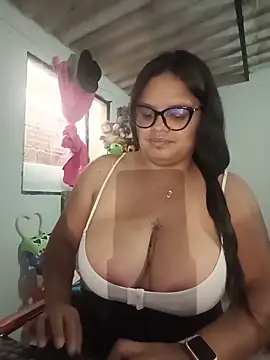 luluboobs9 online show from June 10, 8:19 pm