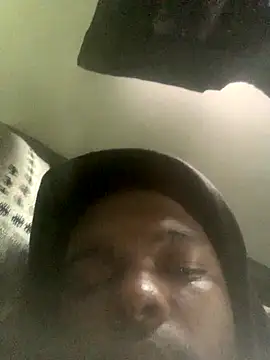 sneakdalink online show from November 14, 3:44 pm