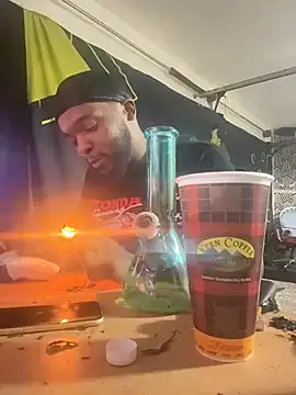 sneakdalink online show from March 23, 12:47 am