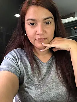 sweetdulcexxx online show from May 20, 3:07 pm