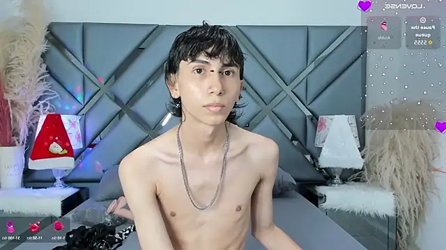 Milan LewisS online show from December 2, 1:05 pm