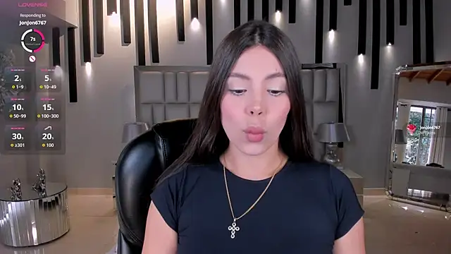 MeganScott online show from June 10, 12:37 pm