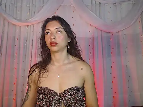 kendraof online show from February 10, 5:39 pm