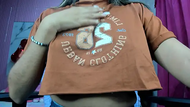 Mindy 19 online show from March 12, 10:54 am