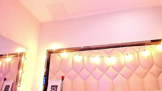 Scarletbigbug online show from February 25, 11:42 am