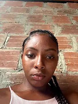 britanyxxs online show from November 24, 7:35 pm