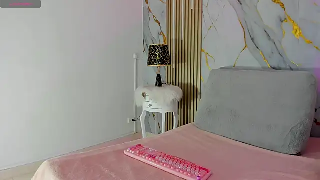 sharon greey online show from December 18, 6:25 pm