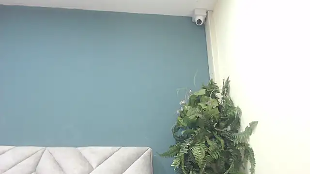 KendraaSimons online show from September 9, 8:19 pm