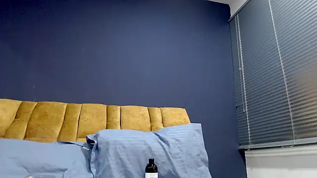 KendraaSimons online show from October 6, 7:22 pm