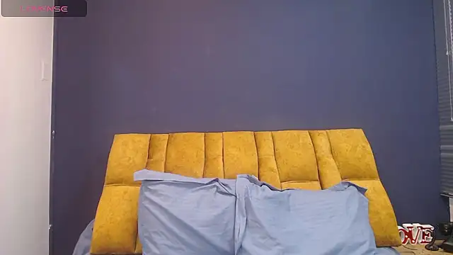 KendraaSimons online show from January 9, 7:48 pm