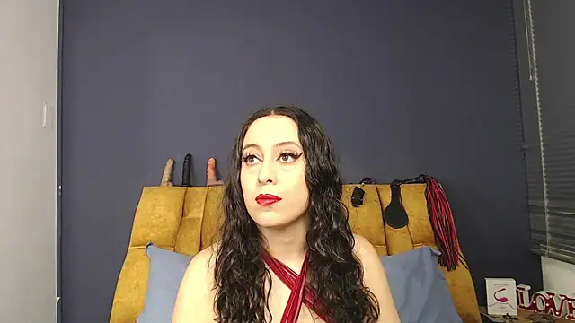 KendraaSimons online show from May 26, 8:27 pm