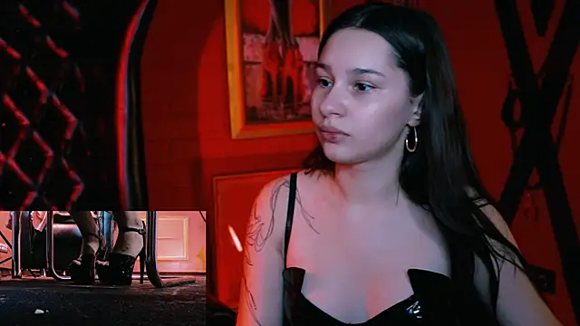 Snapshot of KimClarks_ chatting on September 22, 8:49 am KimClarks  online show from September 22, 8:49 am