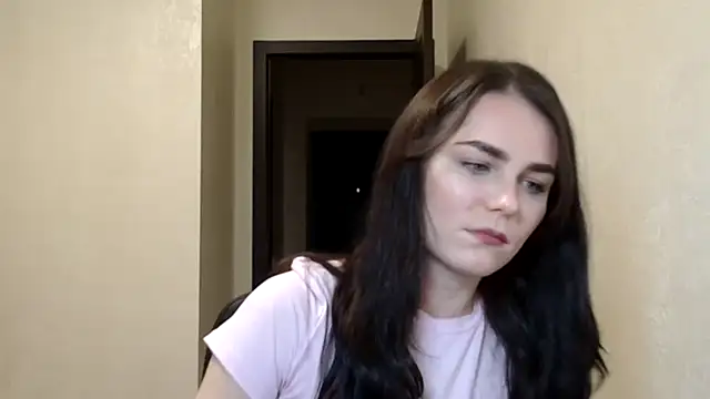 Silviaa a online show from January 12, 8:14 pm